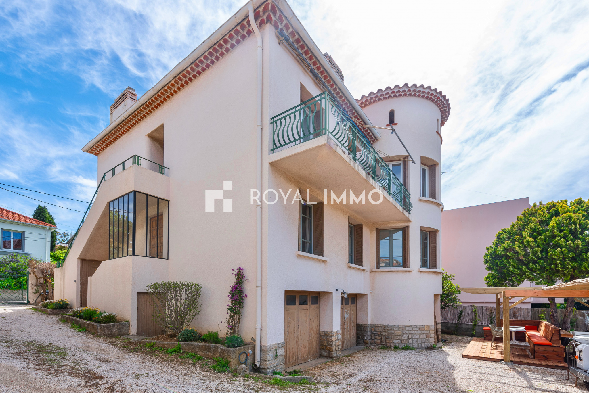 Vente Appartement 92m² 4 Pièces à Toulon (83000) - Royal Immo